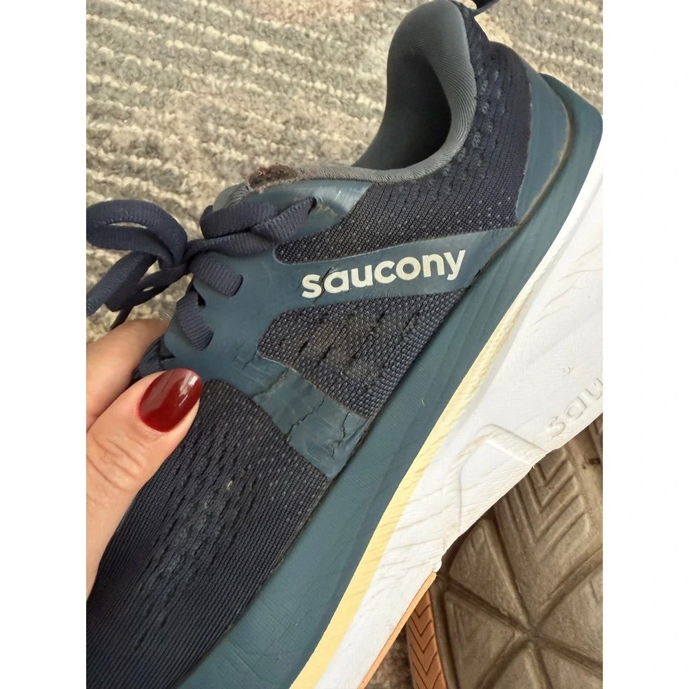 Saucony Guide 18 Women's Stability Running Shoes 10.5 Navy Apricot PWRRUN